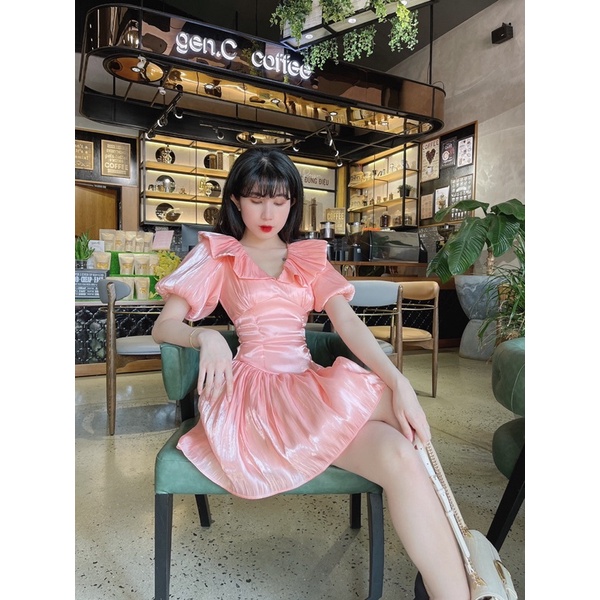 Váy cổ bèo tơ màu trắng / đỏ đô / hồng