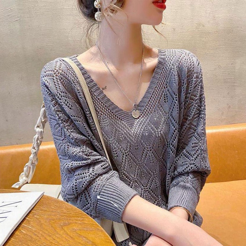 Áo Len Cánh Dơi Cổ Chữ V Màu Sắc Thời Trang Cho Nữ