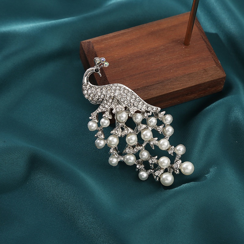 Ghim Cài Áo Hình Chim Công Đính Đá Phong Cách Retro