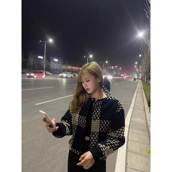 Áo khoác dạ tweed kẻ dọc phong cách Hàn quốc thu đông