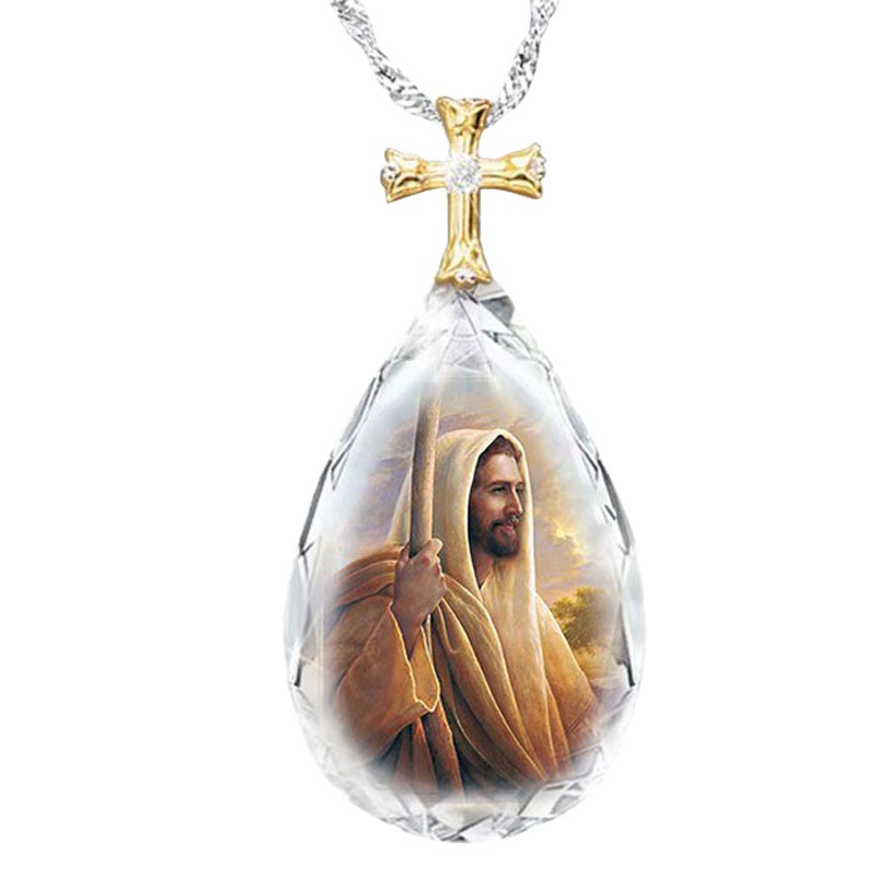 Vòng cổ Mặt Chúa Jesus Đính Đá Pha Lê Tự Nhiên Mới