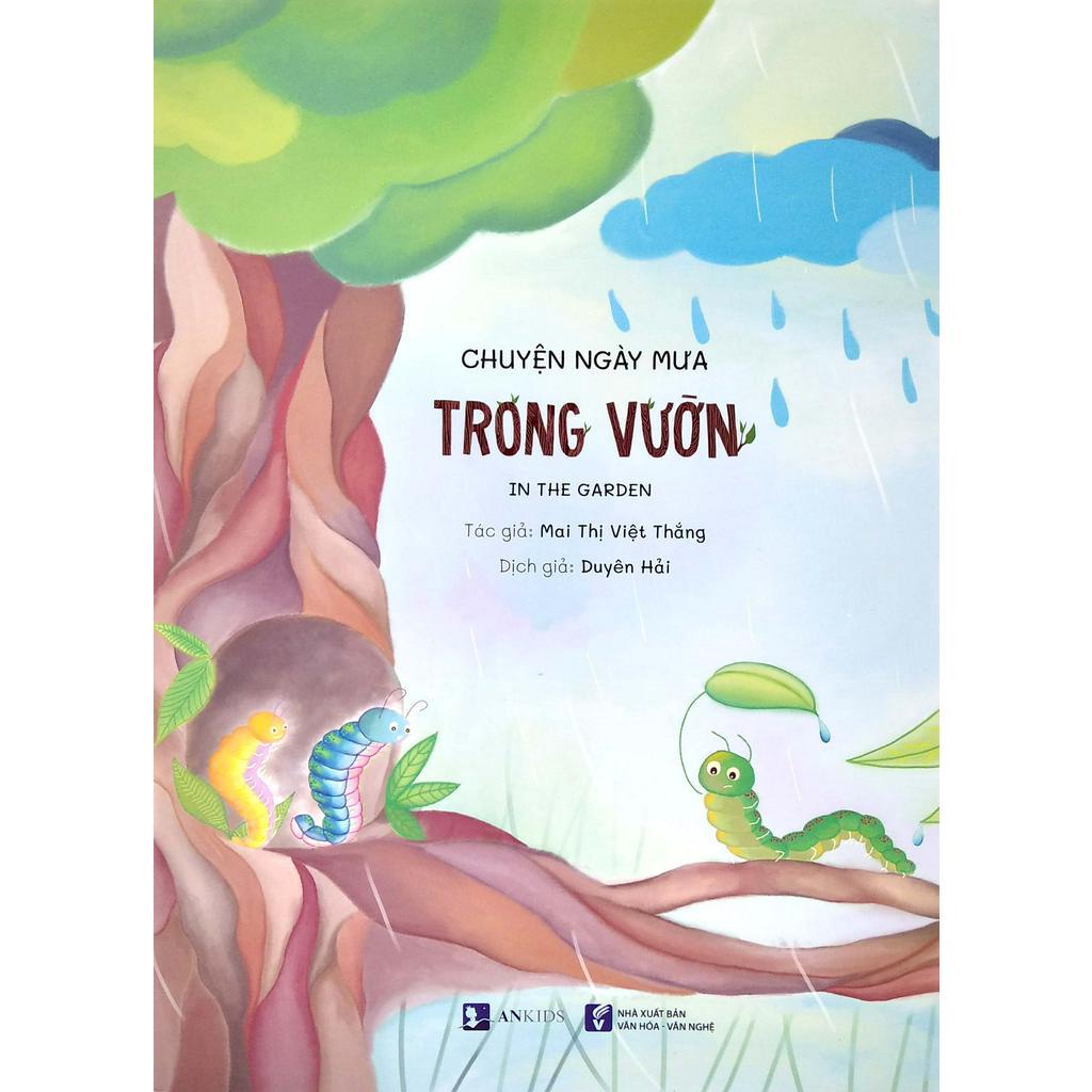 Sách Chuyện Ngày Mưa - Trong Vườn - In The Garden