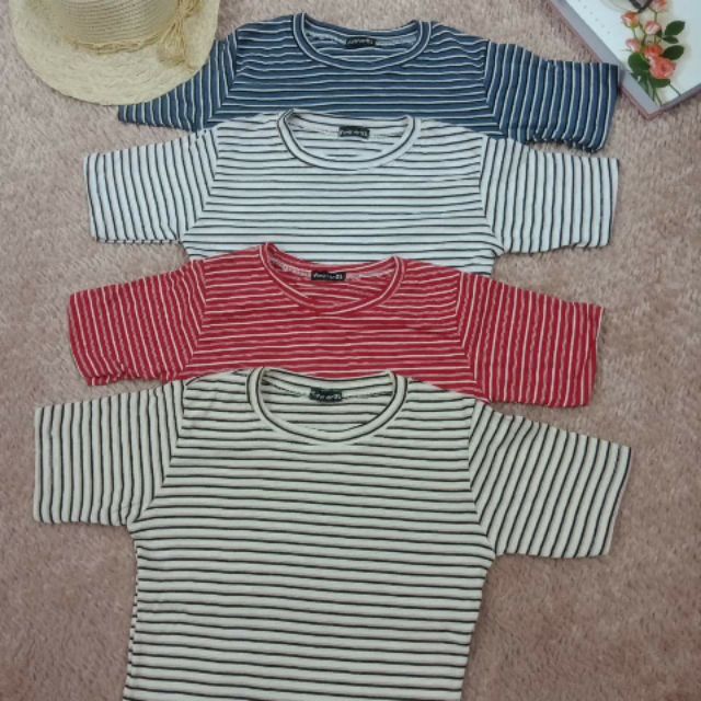 Áo thun sọc ngang