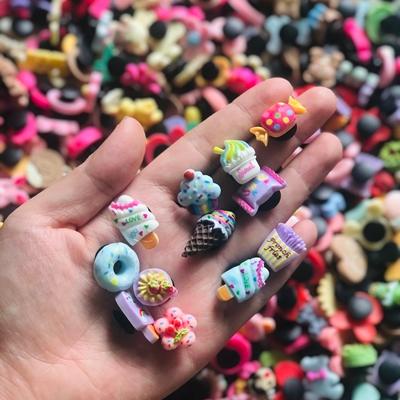 Bộ 5 Sticker 3D-nhí-đá gắn dép siêu dễ thương