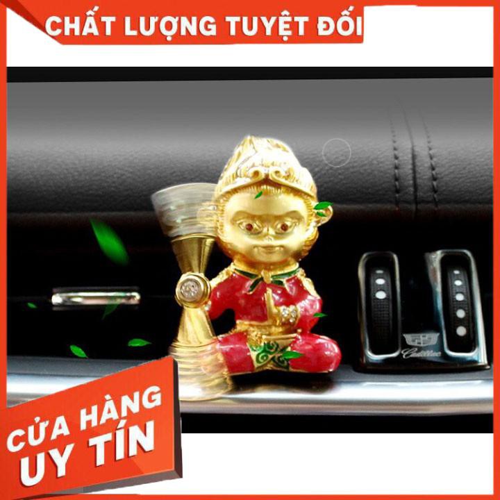 Quạt Thổi Nước Hoa Cài Cửa Gió Điều Hòa Ô Tô Hình Ngộ Không Màu Ngẫu Nhiên