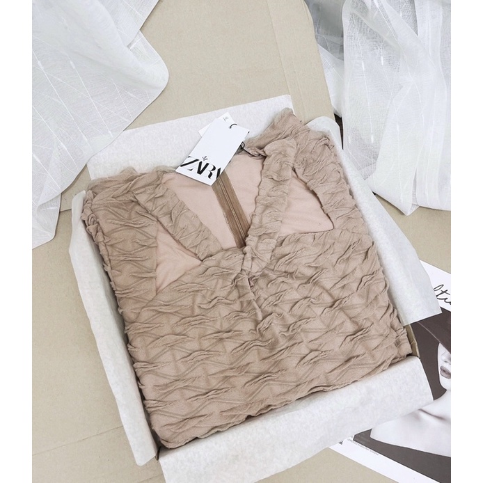 Váy nhăn sóng chéo cổ 2 lớp