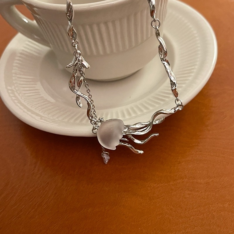 Vòng cổ Hình Sứa Thời Trang Hàn Quốc Cá Tính Cho Nữ