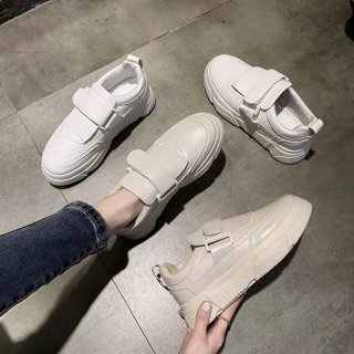 Giầy thể thao quai dán