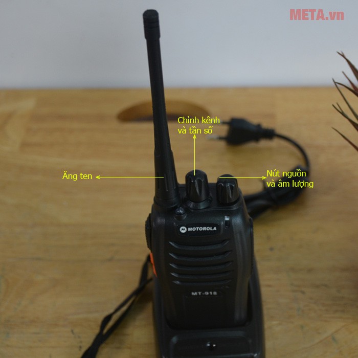 Máy bộ đàm Motorola MT-918(BN2)