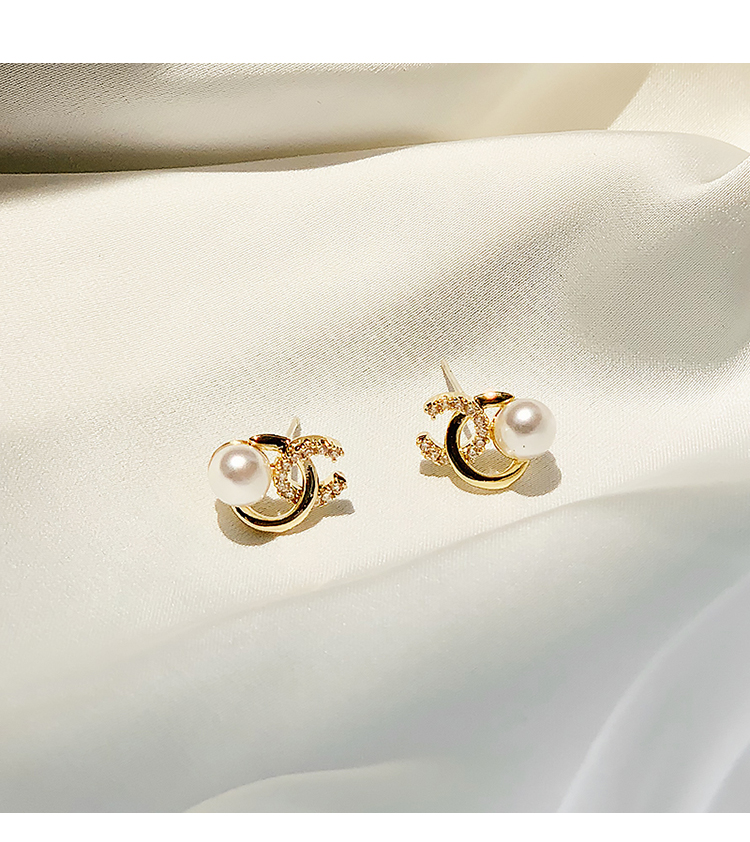 Đôi bông tai kiểu dáng đơn giản thời trang phong cách Hàn Quốc cho nữ