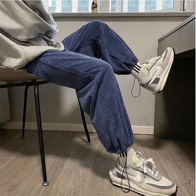 Quần Ống Rộng Nam Nữ Unisex - Rew2021 - Quần Jogger Thể Thao Ulzzang - Chất Nỉ Tổ Ong Cạp Chun Dây Rút Gấu - 3 Màu