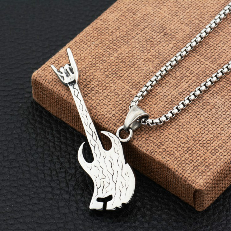 Vòng cổ bằng thép không gỉ mặt hình đầu lâu phong cách nhạc rock cá tính thời trang Hàn Quốc cho nam 2020
