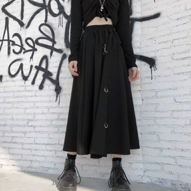 Chân váy đen phối khóa dây freesize (Ms C8) | BigBuy360 - bigbuy360.vn