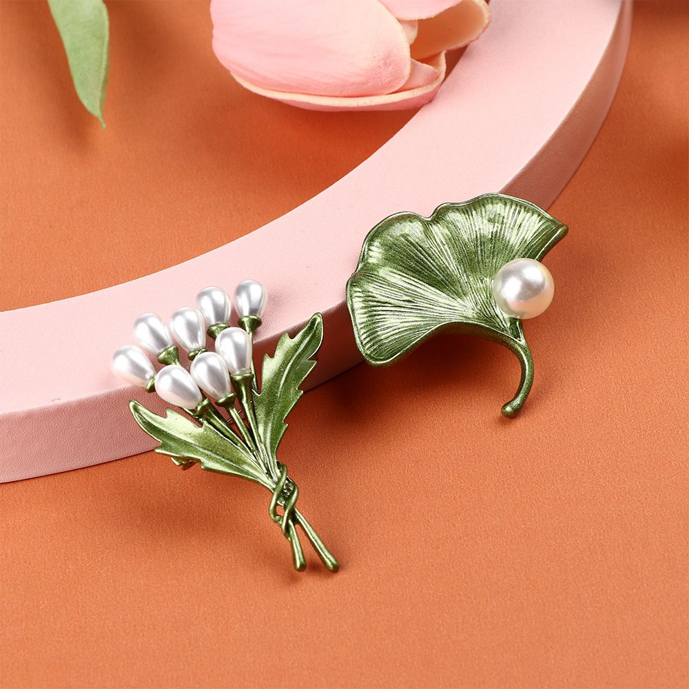 Ghim cài áo kiểu chiếc lá đính ngọc trai giả thời trang dành cho nữ
