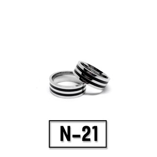 Nhẫn titan bạc kẻ sọc đen basic - Mẫu N-21 - SUN ACCESSORIES