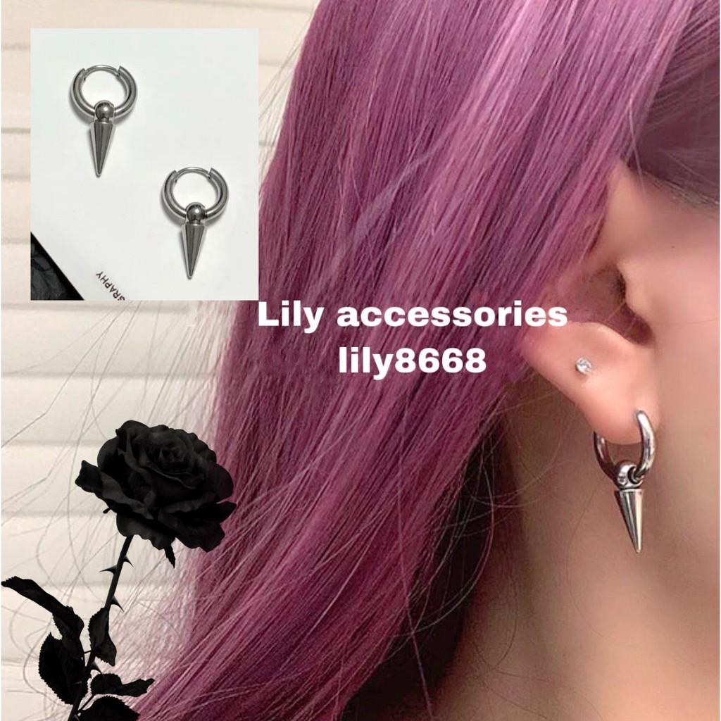 khuyên tai titan mũi nhọn không gỉ không đen