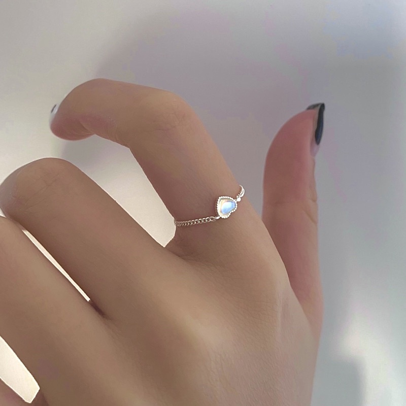 Nhẫn bạc S925 xích tim dây rút moonstone nhân tạo-Blackmeo.silver