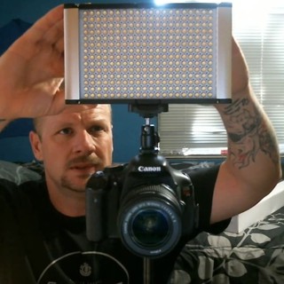 Đèn Quay Phim LED Neewer 280