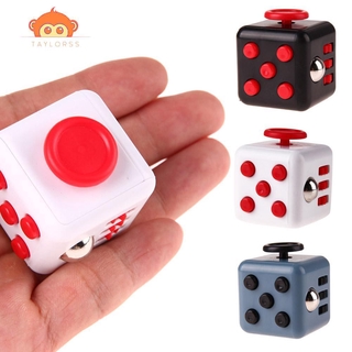Đồ Chơi Fidget Cube Giúp Giảm Căng Thẳng