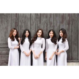 Áo dài trắng lụa kèm quần