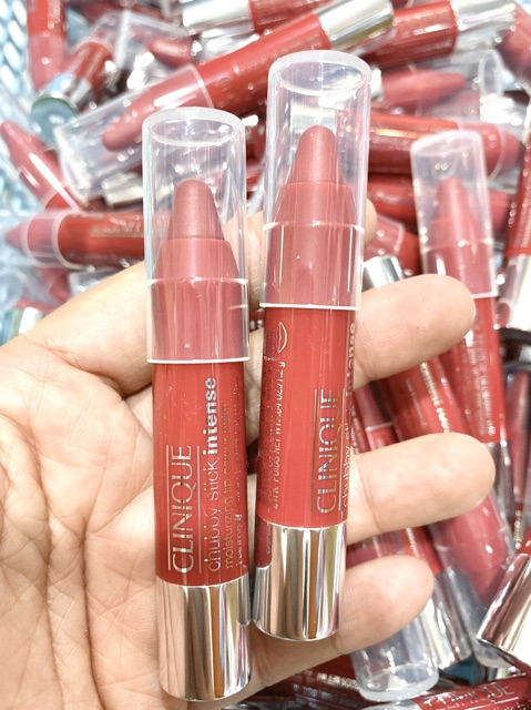 💋  Son dưỡng bút chì có màu Clinique Chubby Stick