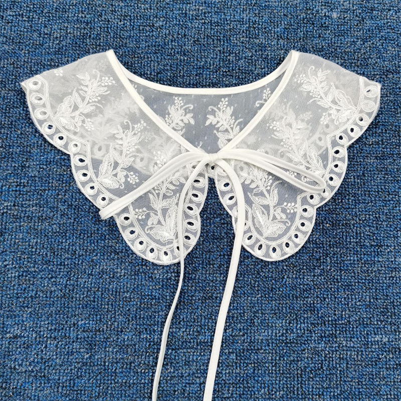 Cổ áo giả hình bướm thêu hoa thoáng khí phối trang phục thời trang mùa hè cho nữ