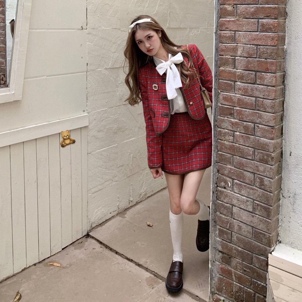 Set áo khoác tay dài họa tiết caro + chân váy ngắn thời trang nữ
 | BigBuy360 - bigbuy360.vn