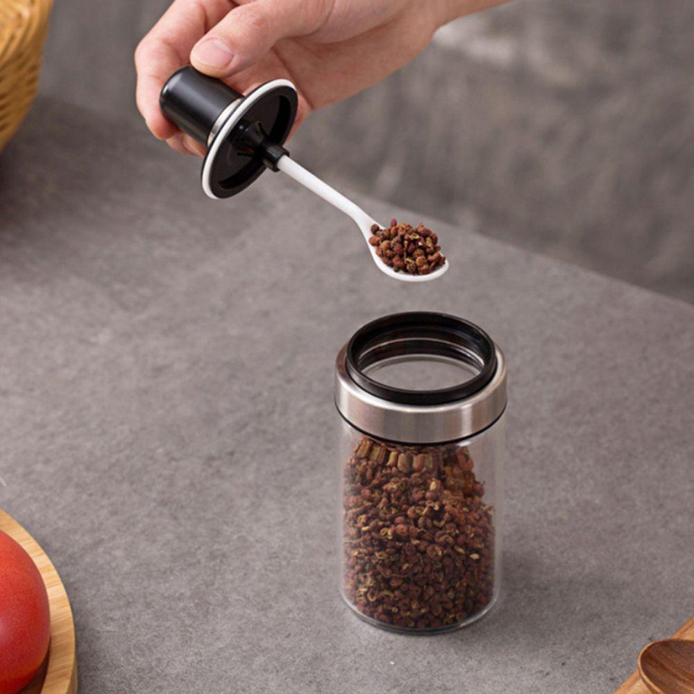 Lọ Thủy Tinh Đựng Gia Vị Kèm Muỗng Tiện Dụng