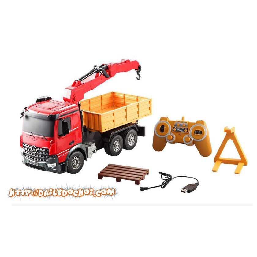 Xe cần cẩu xe tải mecerdes-benz cỡ lớn điều khiển từ xa Double Eagle E565-001 tại RUBYRC