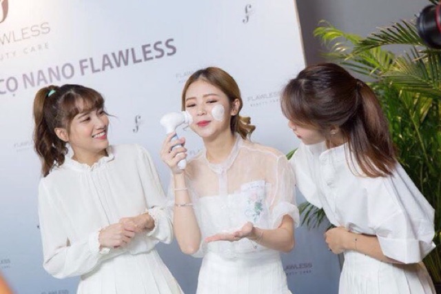 MÁY RỬA MẶT CỌ NANO FLAWLESS CÔNG NGHỆ NHẬT BẢN