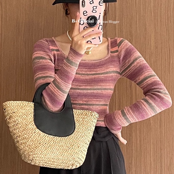 【ZHELIHANGFEI】Áo Sweater Tay Dài Cổ Vuông Dáng Ôm Kẻ Sọc Cầu Vồng Xinh Xắn Thời Trang