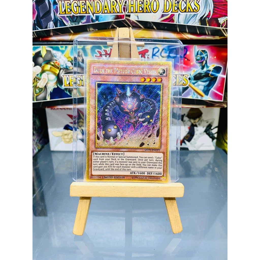 Lá bài thẻ bài Duza the Meteor Cubic Vessel – Gold Secret Rare - Tặng bọc bài nhựa bảo quản