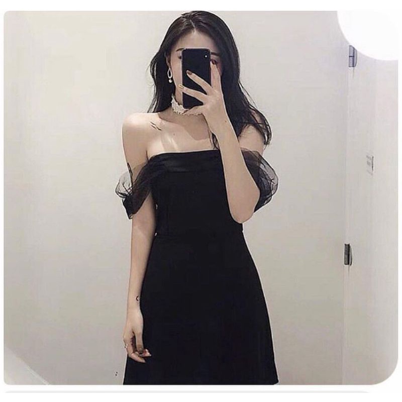 Váy trễ vai phối lưới