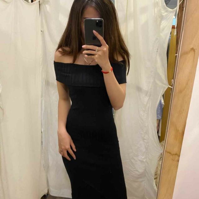 Shoulder off bodycon dress hiệu Love Ari