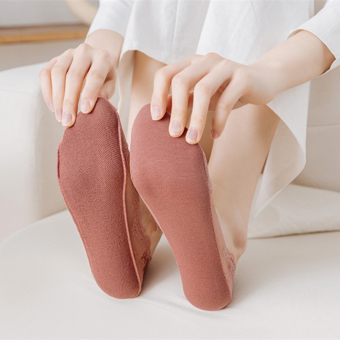 Tất Đi Giày Cao Gót Đuôi Gà ren hoa siêu xinh chống tuột 100% - LINY