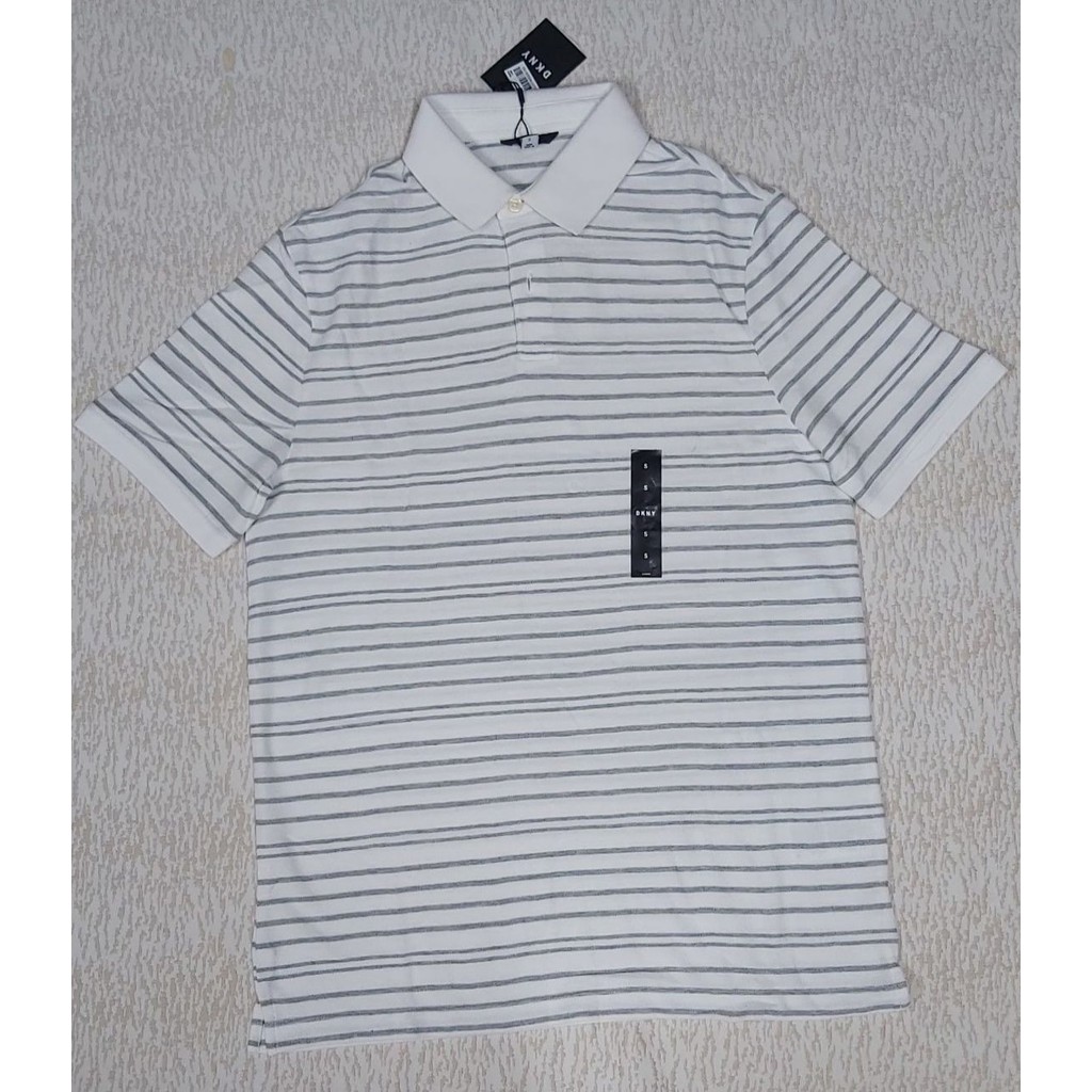 Áo thun nam tay ngắn cổ bẻ màu trắng sọc ngang màu đen hiệu DKNY size S hàng hiệu mỹ