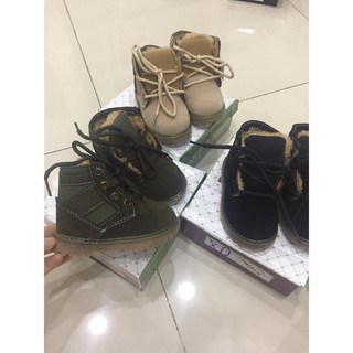 bôt trẻ em