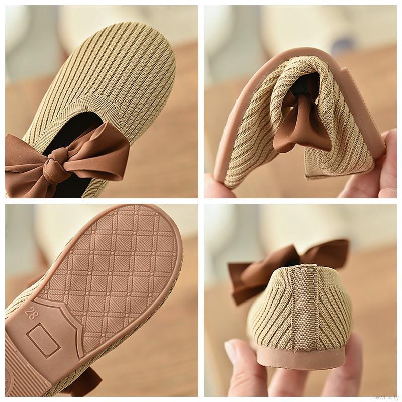 Đôi giày búp bê trang trí nơ xinh xắn cho bé gái