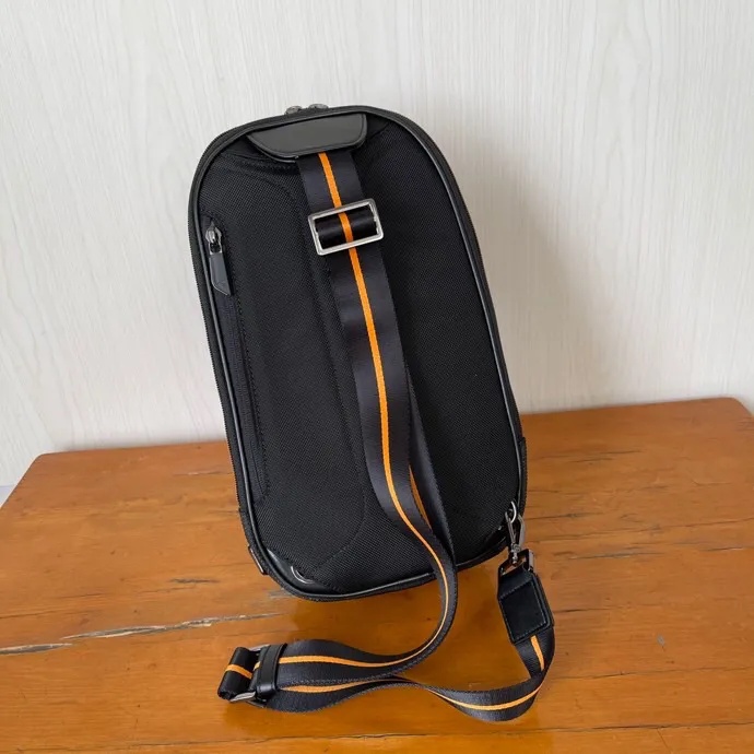 Túi Đeo Ngực Chống Thấm Nước Tumi 373005Túi Xách McLaren co Bằng Sợi carbon Sức Chứa Lớn