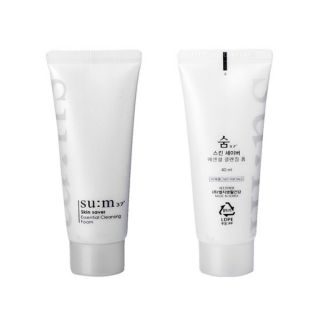 Sữa rửa mặt trắng da Sum Su:m37 Skin Saver Essential Cleansing Foam 40ml nội địa