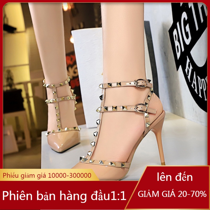 Giày cao gót da bóng mũi nhọn đính đinh tán phong cách Âu Mỹ cổ điển 3362-3