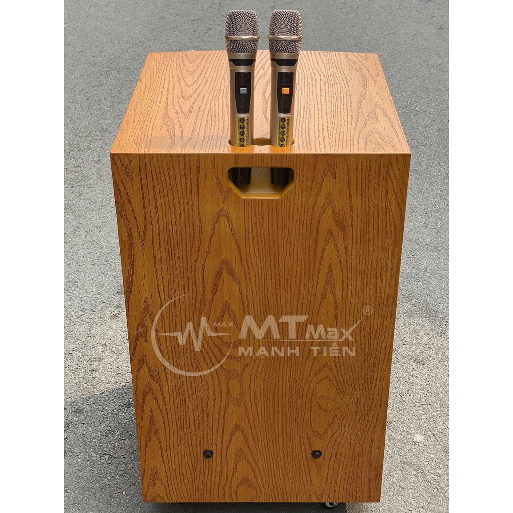 Loa kéo di động MTMax B4 - Loa karaoke 3 đường tiếng bass 4 tấc, 1 mid, 2 treble - Công suất lên đến 700W - Kèm 2 micro