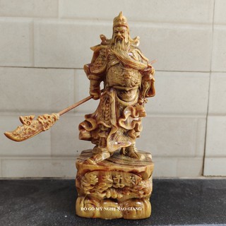 Tượng quan công gỗ huyết long