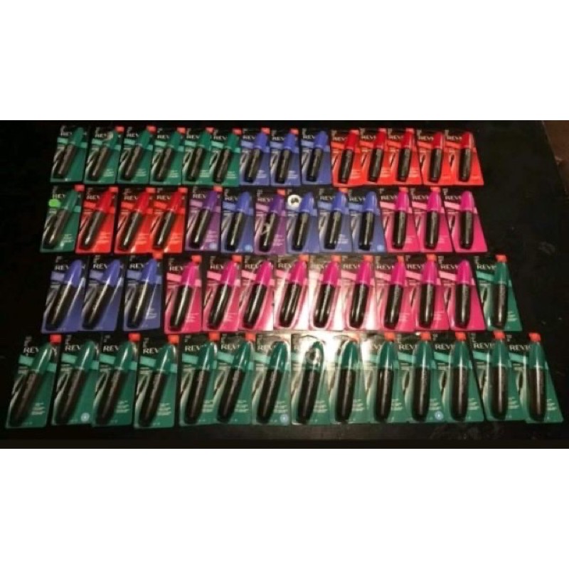 Mascara Revlon tông đen | BigBuy360 - bigbuy360.vn