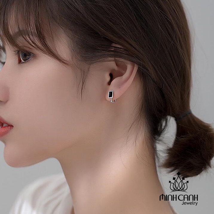 Bông Tai Khóa Bấm Chữ Nhật Đen Minh Canh Jewelry