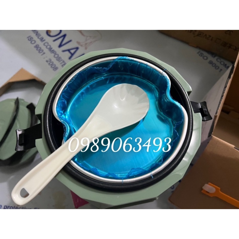 Nồi cơm điện trên xe tải điện 24v