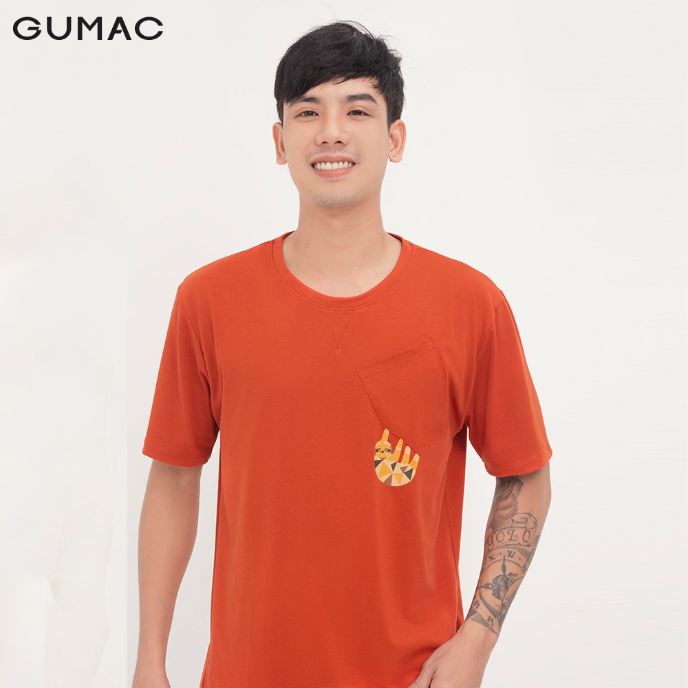 Áo thun nam ngắn tay túi xéo in lưới GUMAC đủ màu thiết kế basic ABA1265 | BigBuy360 - bigbuy360.vn