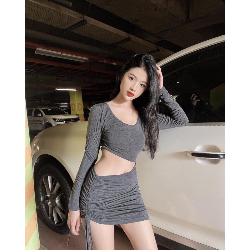 Đầm Body khoét eo rút yoona