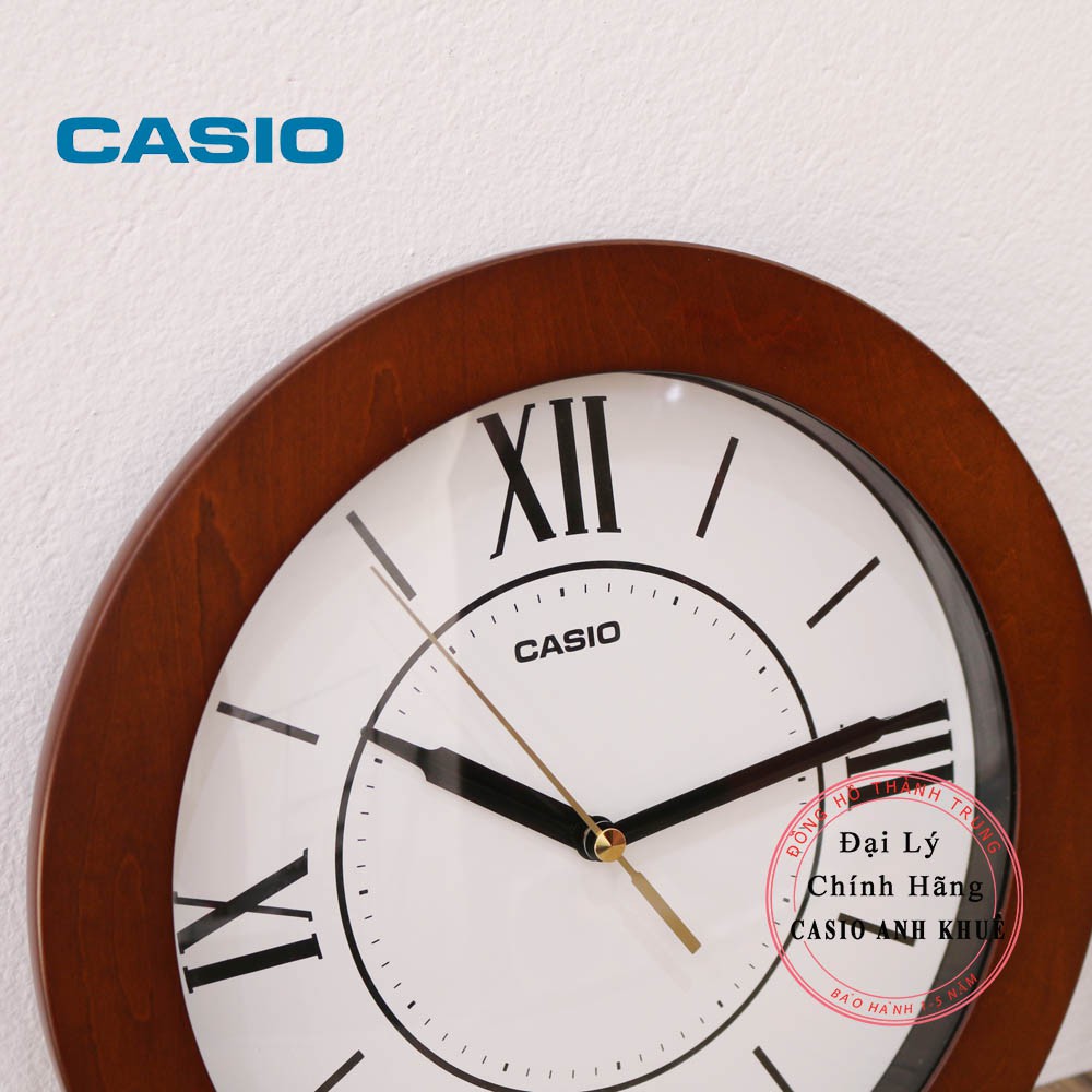 Đồng hồ treo tường Casio IQ-126-5BDF kim trôi viền gỗ