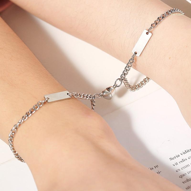 Bộ 2 Vòng Tay Thép Titan Mặt Hình Trái Tim Có Nam Châm Cho Cặp Đôi